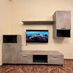 Mandi Apartament